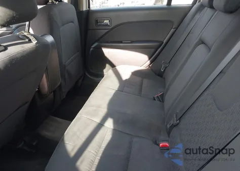 2010 Ford Fusion Se from USA, damaged, VIN 3FAHP0HA8AR342377